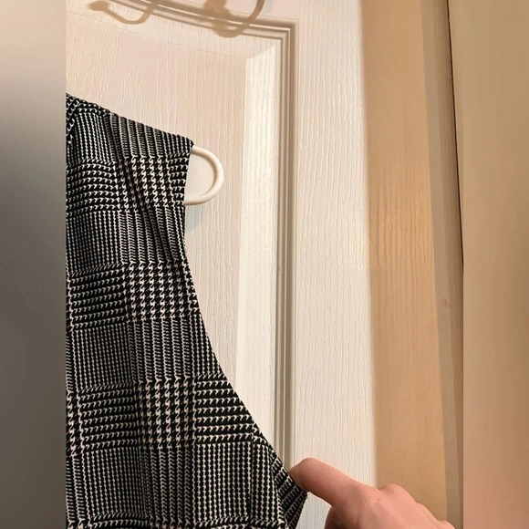 Womens Cynthia Rowley Sleeveless Houndstooth Style Open Vest Lapel Pockets Black - Picture 4 of 7